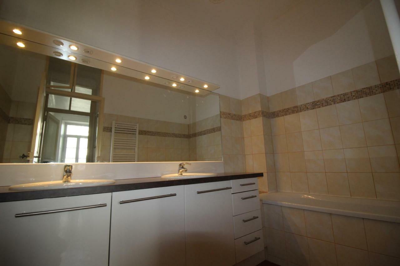 Agencia Apartement 3 Pieces Rue D'Antibes Кан Екстериор снимка
